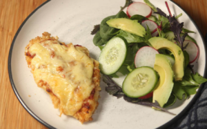 Chicken parma recipe – crispy, family-friendly dinner with salad